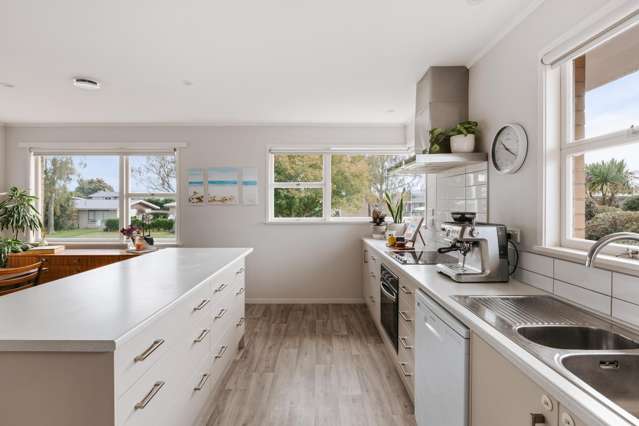 7 Ngahere Street Otumoetai_3