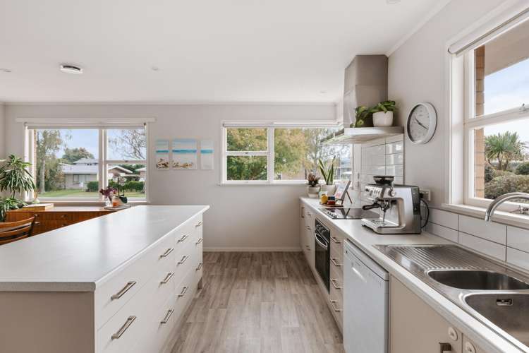 7 Ngahere Street Otumoetai_2