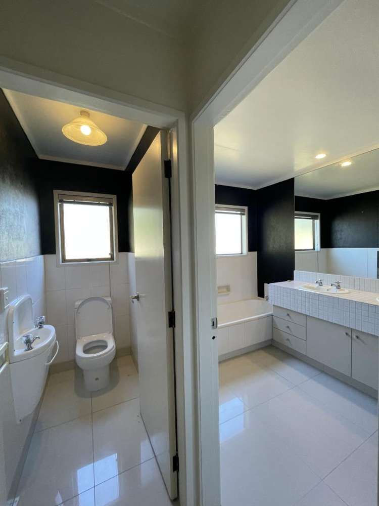 64 James Cook Drive 1185_11