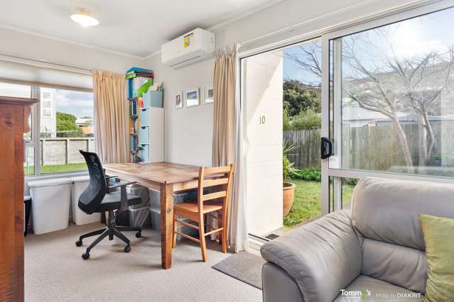 10/154 Onepu Road Lyall Bay_3