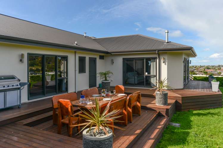 1 Lakeview Terrace Taradale_5