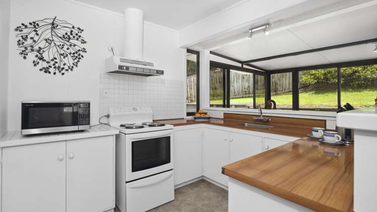 2/17 Dianthus Place Browns Bay_15
