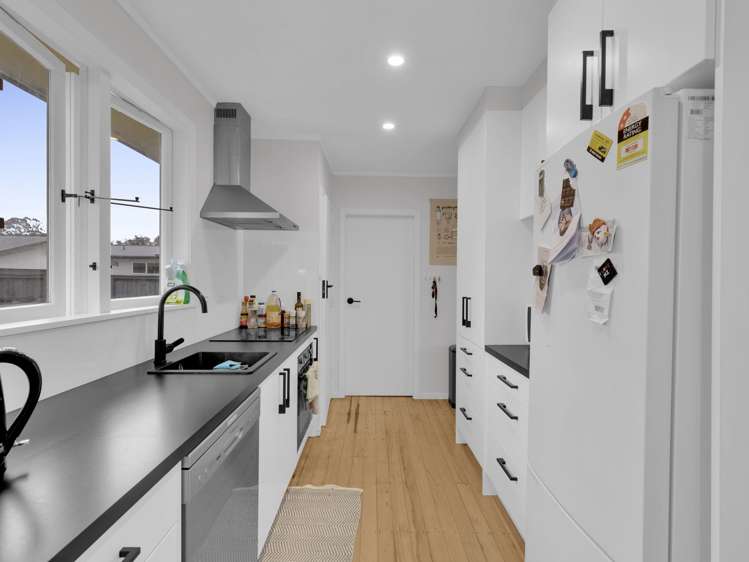 6 Colstone Street Glenview_7