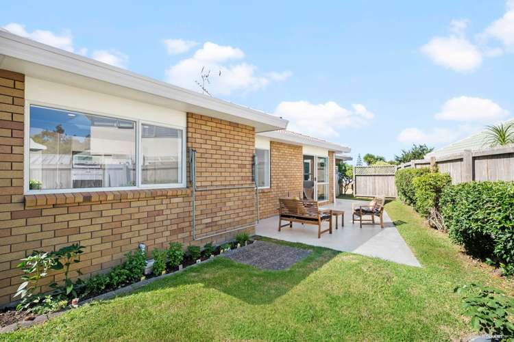 12 Judd Place Orewa_11