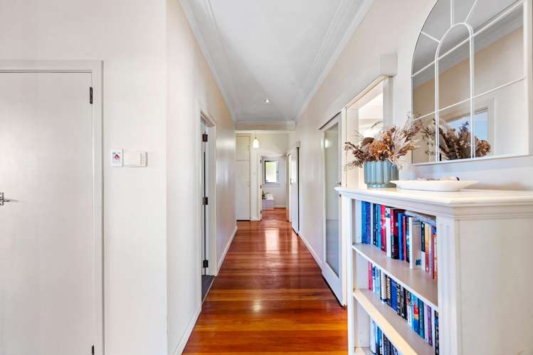 9 Ngarimu Crescent Taradale_2