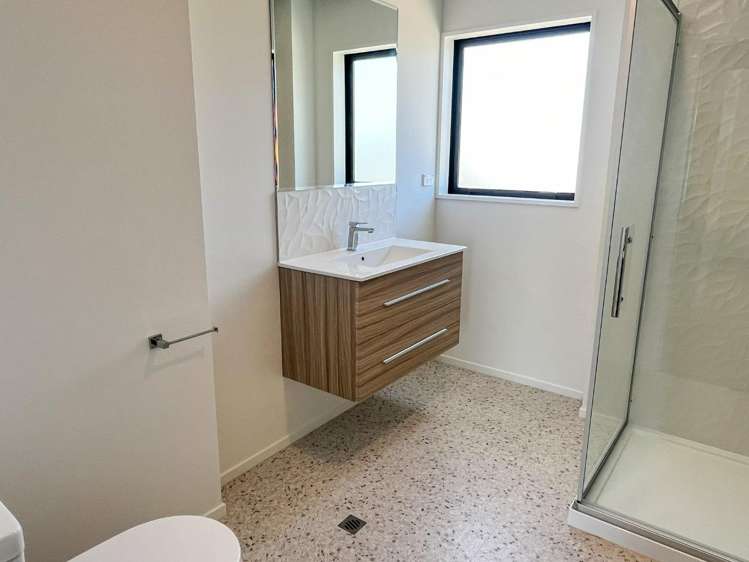 2/42 Sails Street Papanui_14