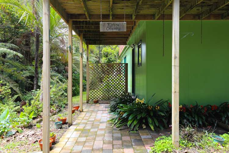 285 Spencer Road Lake Tarawera_17