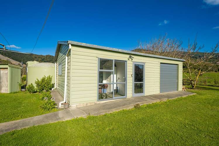 1594 Queen Charlotte Drive Marlborough Sounds_46