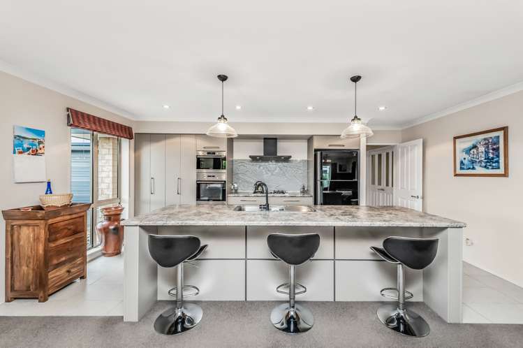 72 Rotherham Drive West Melton_3