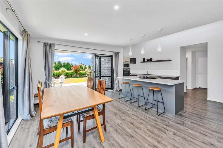 6 Belmont Lane Lincoln_13