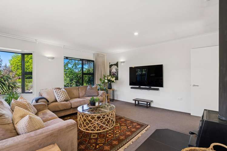 85 Lagoon Avenue Albert Town_12