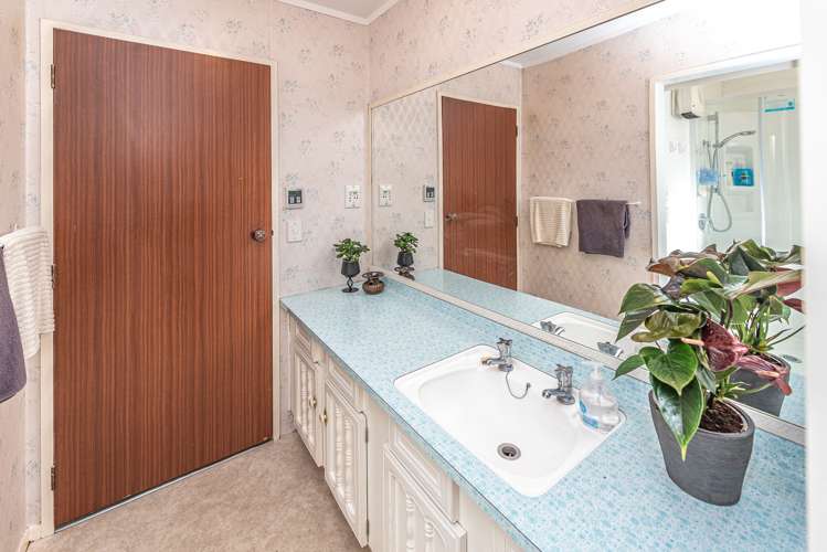 4 Miro Street Castlecliff_13