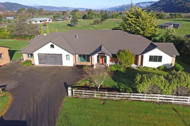 17 Malcolm Gillies Grove Totara Park_6