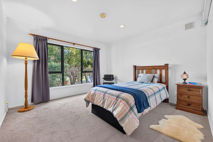 2/51 Merani Street Belmont_11