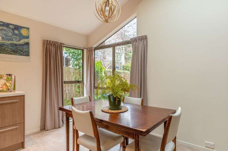 27 Woolwich Close Whitby_5