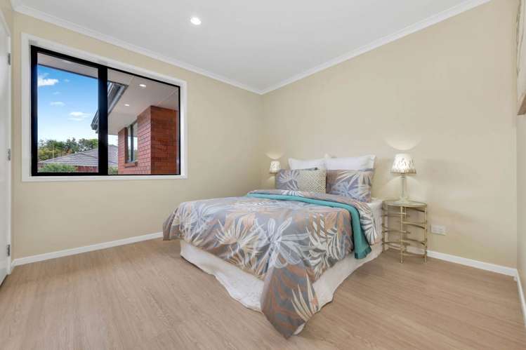 21 Claywest Place Glen Eden_14