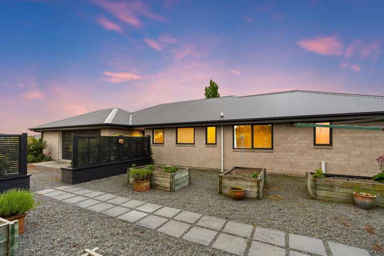 1798 Cust Road Cust_13