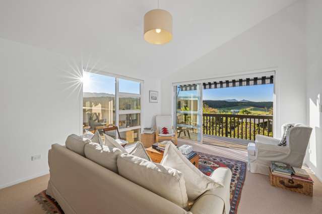 8 Fantail Heights Picton_1