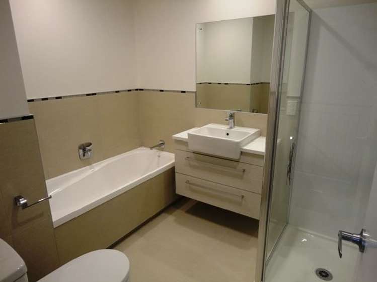 23 Pencaitland Drive Flat Bush_5