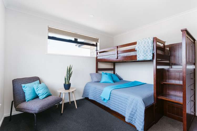 2 Kotare Drive Coastlands_11