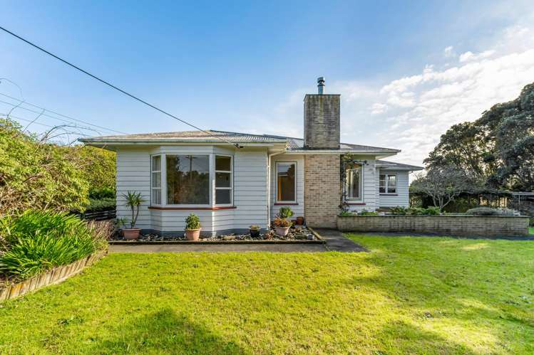 19 Ngaio Street Otaki Beach_7