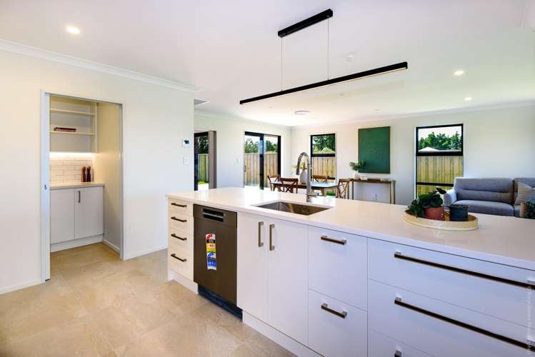 6 Monarch Drive Rolleston_14