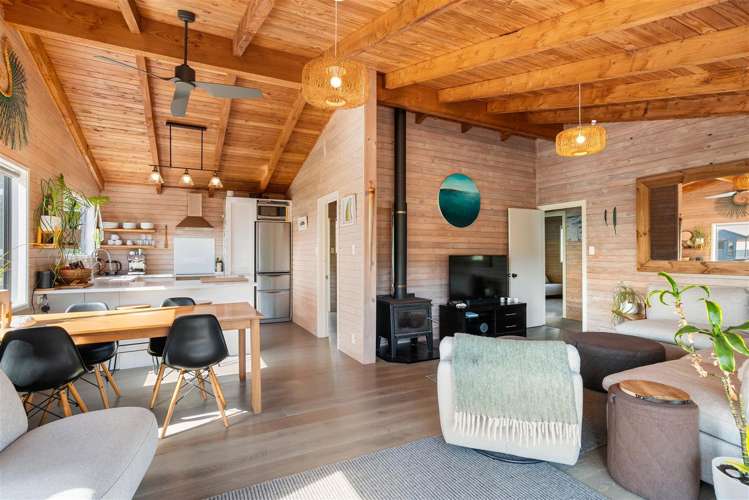 206 Onemana Drive Onemana_9