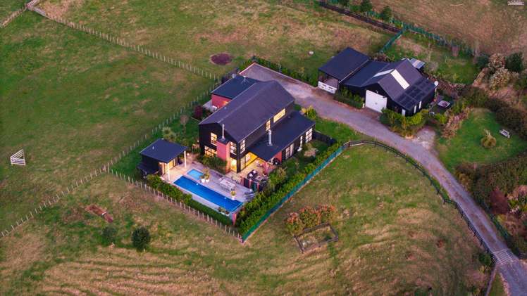 259 Fletcher Road Waimauku_5
