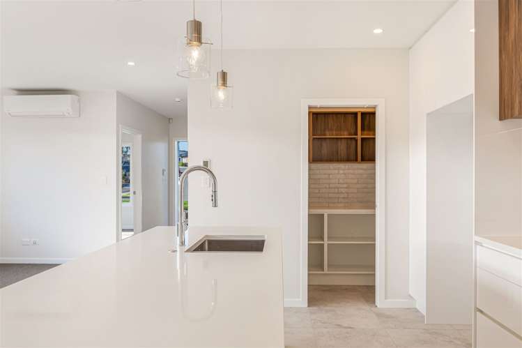 53 Waiwai Drive Wainui_14