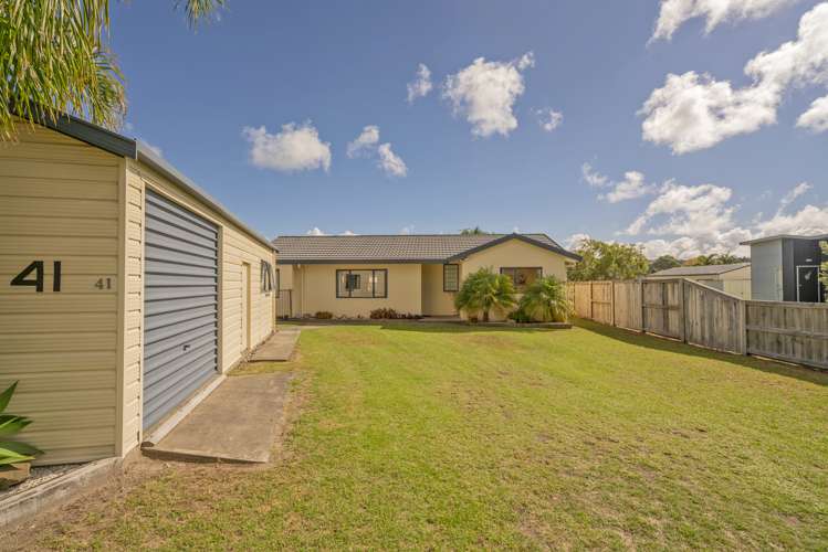 41 Charles Green Drive Cooks Beach_9