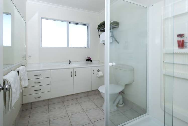 3/40 Moore Street Howick_10