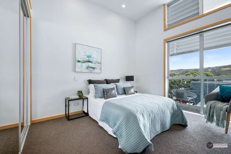 2/5 Raroa Road Lower Hutt_13