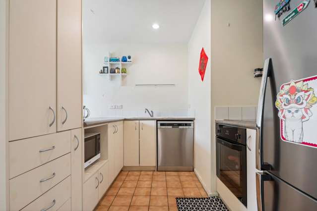 15/30 John Jennings Drive Oteha_3