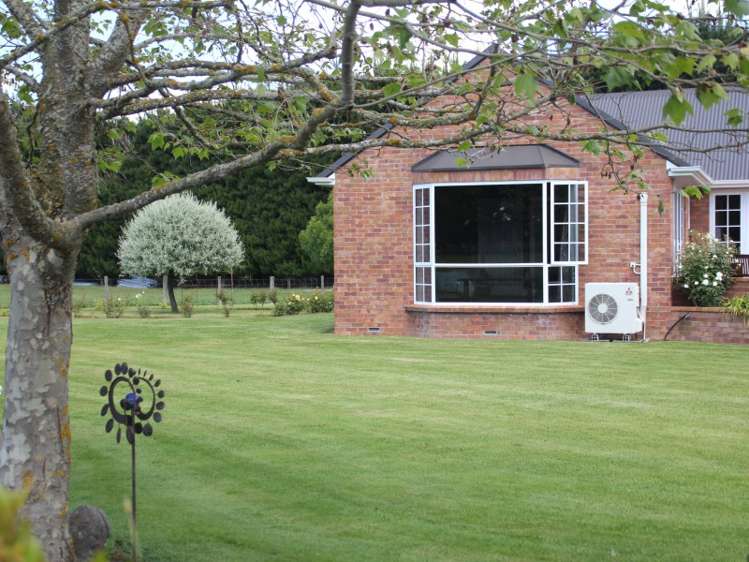 1089 Te Anau Mossburn Highway Te Anau Surrounds_25