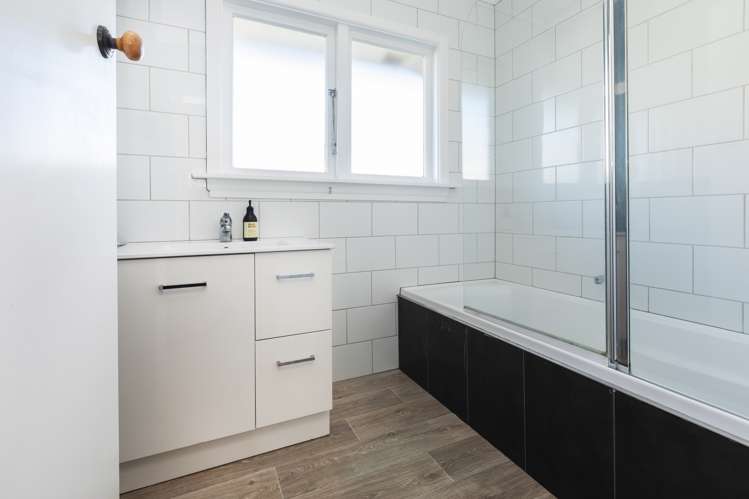 404 Bower Avenue Parklands_14