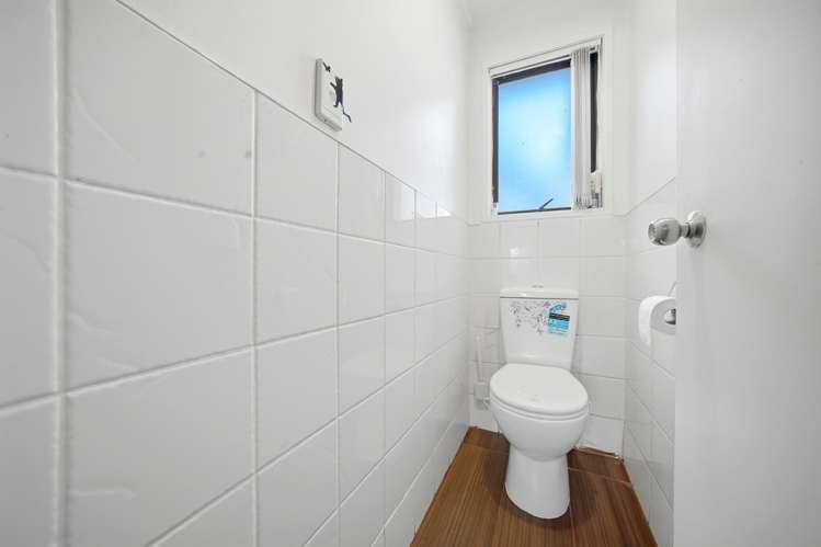 2 Arodella Crescent Ranui_16