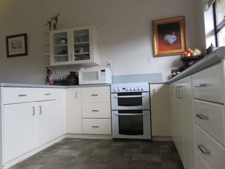 4/207 King Street Temuka_5