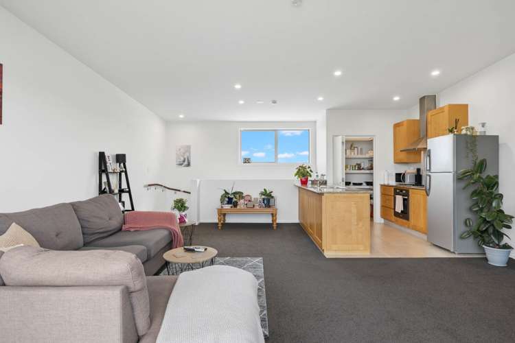 16/63 Kestev Drive Flat Bush_8