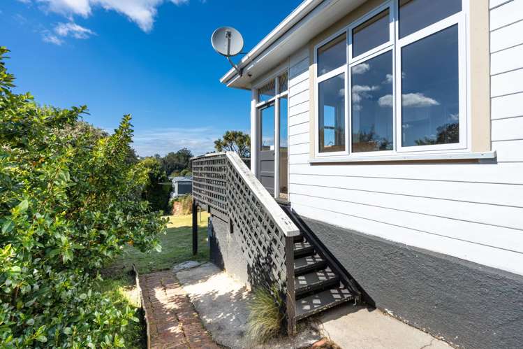 17 Nottingham Crescent Calton Hill_5