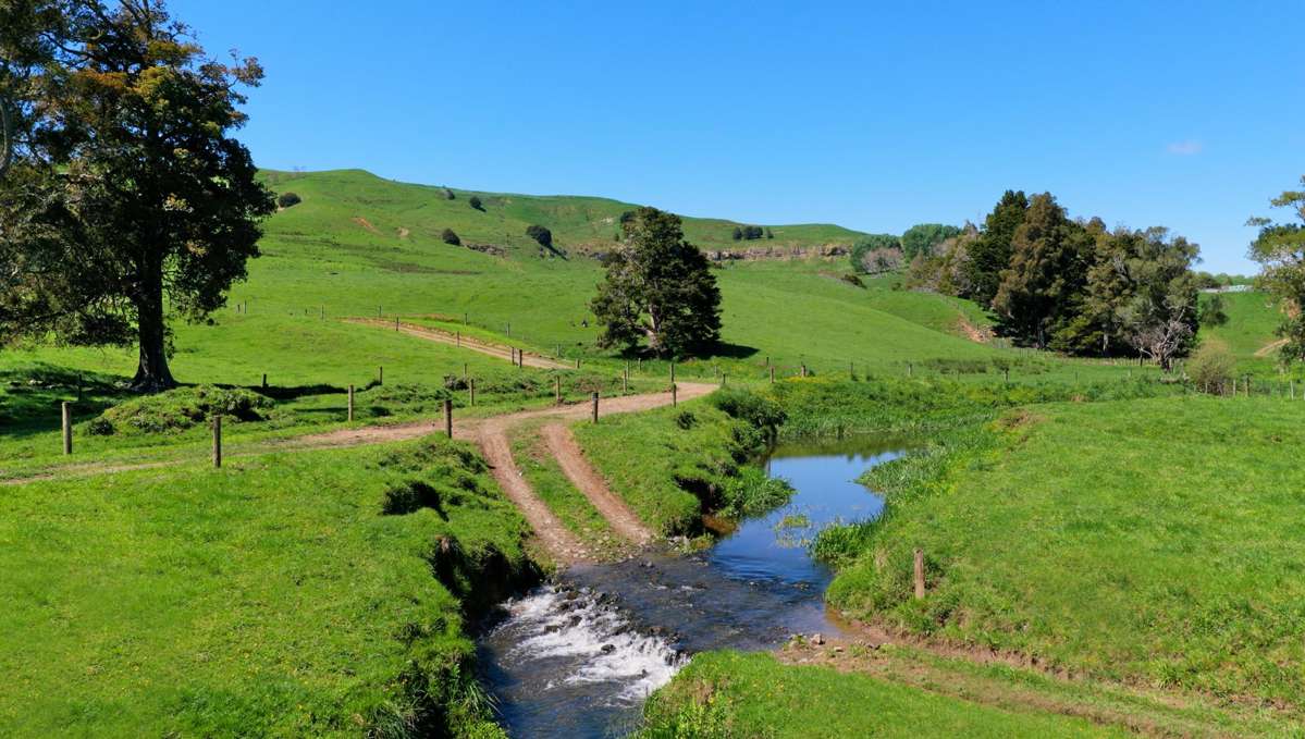 246 Allen and Eyre Road_5