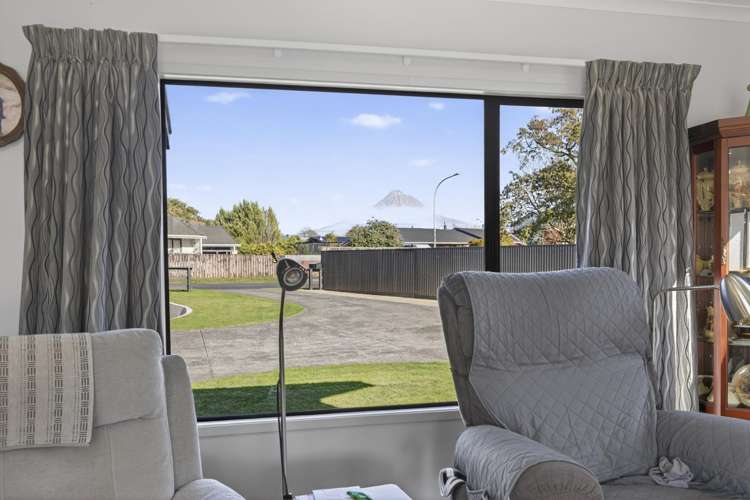 20 Kowhai Street Inglewood_16