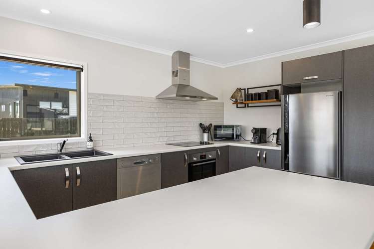 139 Rangiora Crescent Matarangi_6