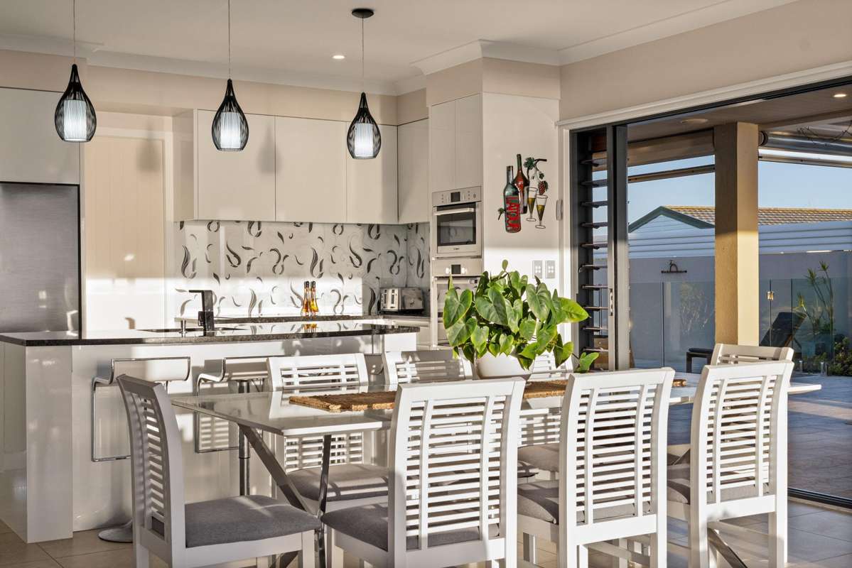 50 Ferguson Street North_4