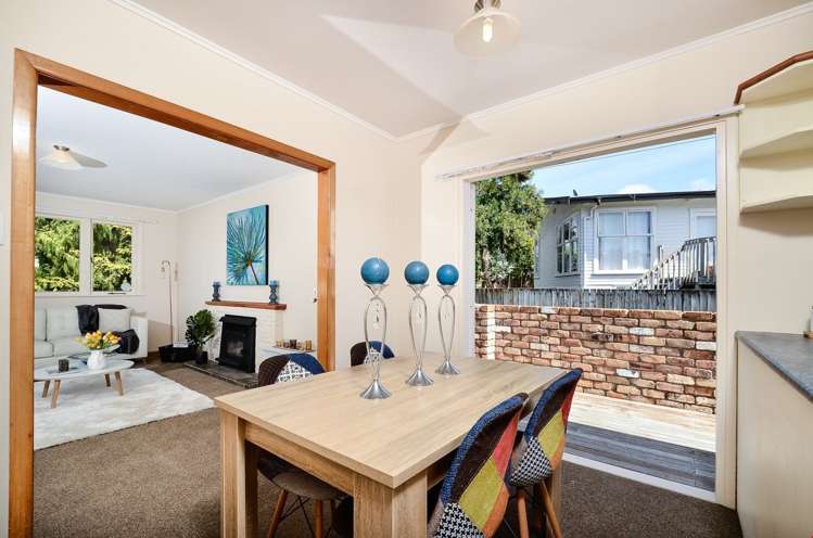 24 Helena Street Massey_11