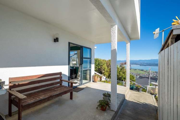 328 Princes Drive Britannia Heights_23