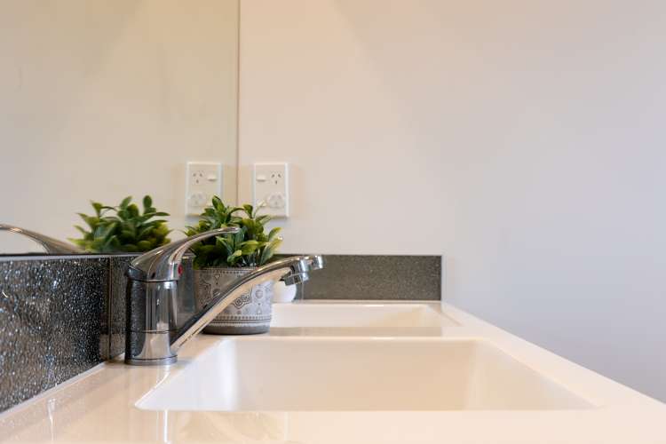 7 Simpson Crescent Raumati Beach_25