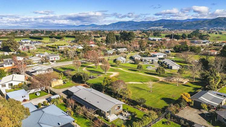 56A Brooklyn Road Carterton_32