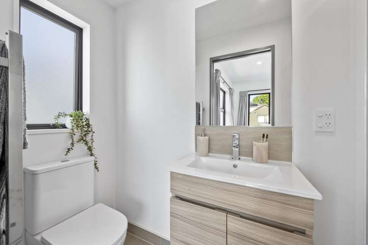 10/15 Bunyan Street Waltham_11