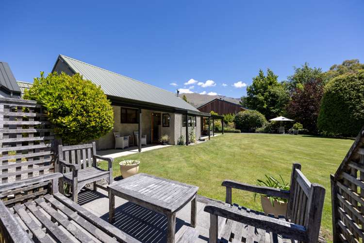 186 Stone Street Wanaka_16