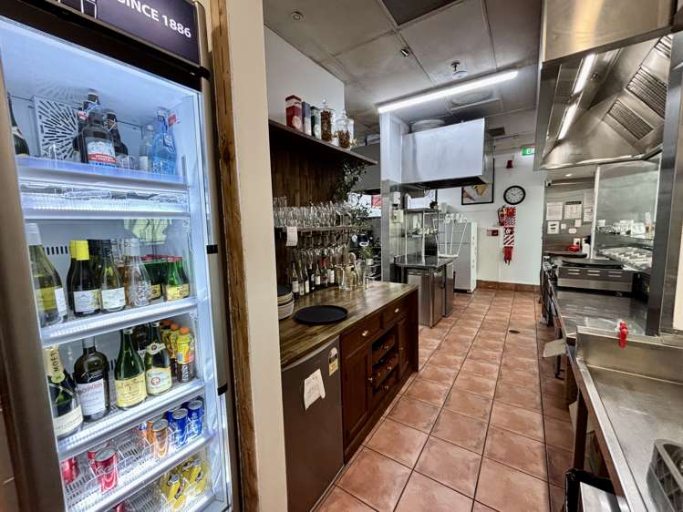 6/62-78 Hurstmere Road Takapuna_10